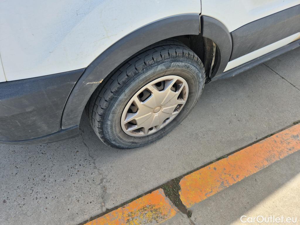  Ford  Transit FORD  / 2013 / 4P / furgón 350 96kW L3H2 Van Trend Delantera #49