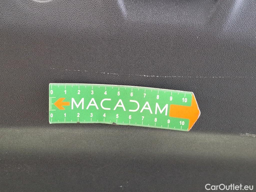  Peugeot  2008 PEUGEOT  5p Crossover BlueHDi 100 ¤6.c S&S ACTIVE BUSINESS #25