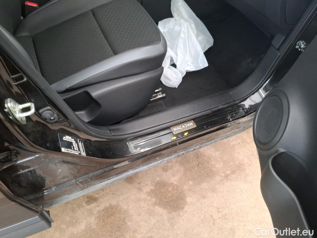  Nissan  Juke NISSAN  / 2019 / 5P / Crossover Hybrid 145 Business+ #29