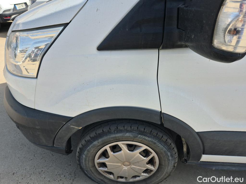  Ford  Transit FORD  / 2013 / 4P / furgón 350 96kW L3H2 Van Trend Delantera #67