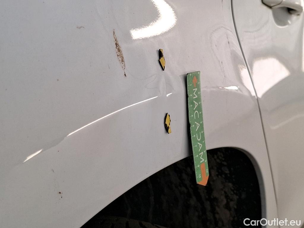  Peugeot  2008 PEUGEOT  5p Crossover BlueHDi 100 ¤6.c S&S ACTIVE BUSINESS #28