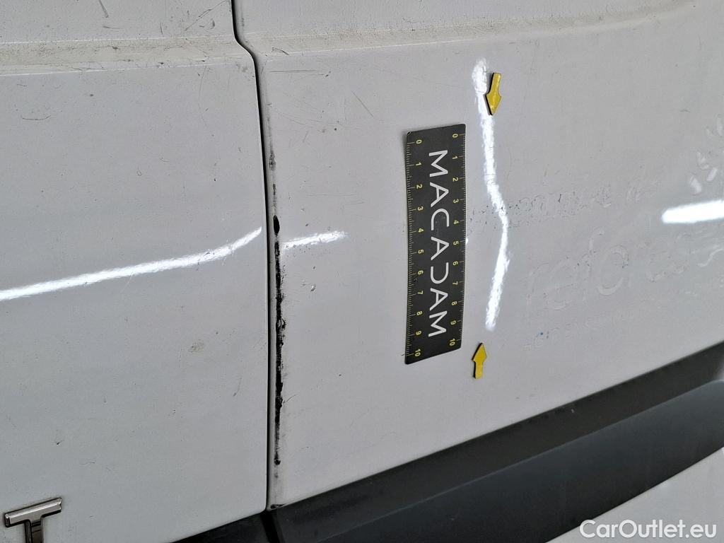  Renault  Kangoo RENAULT  / 2021 / 4P / Fourgonnette Extra - Blue dCi95 Sésame Ouvre Toi #32