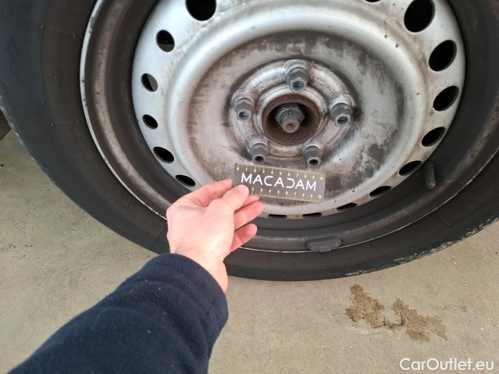  Renault  Kangoo RENAULT  / 2021 / 4P / Fourgonnette Extra - Blue dCi95 Sésame Ouvre Toi #73