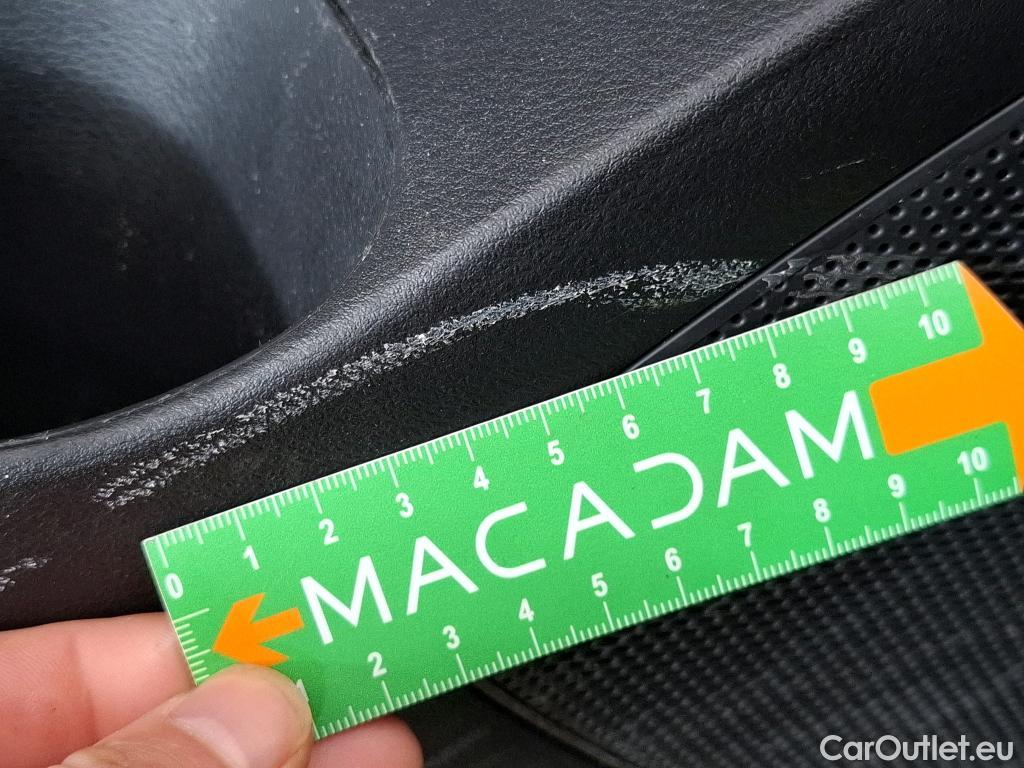  Nissan  Qashqai NISSAN  / 2021 / 5P / Crossover 1.3 MHEV 158ch Xtronic Business Edition CD LOT700 #12