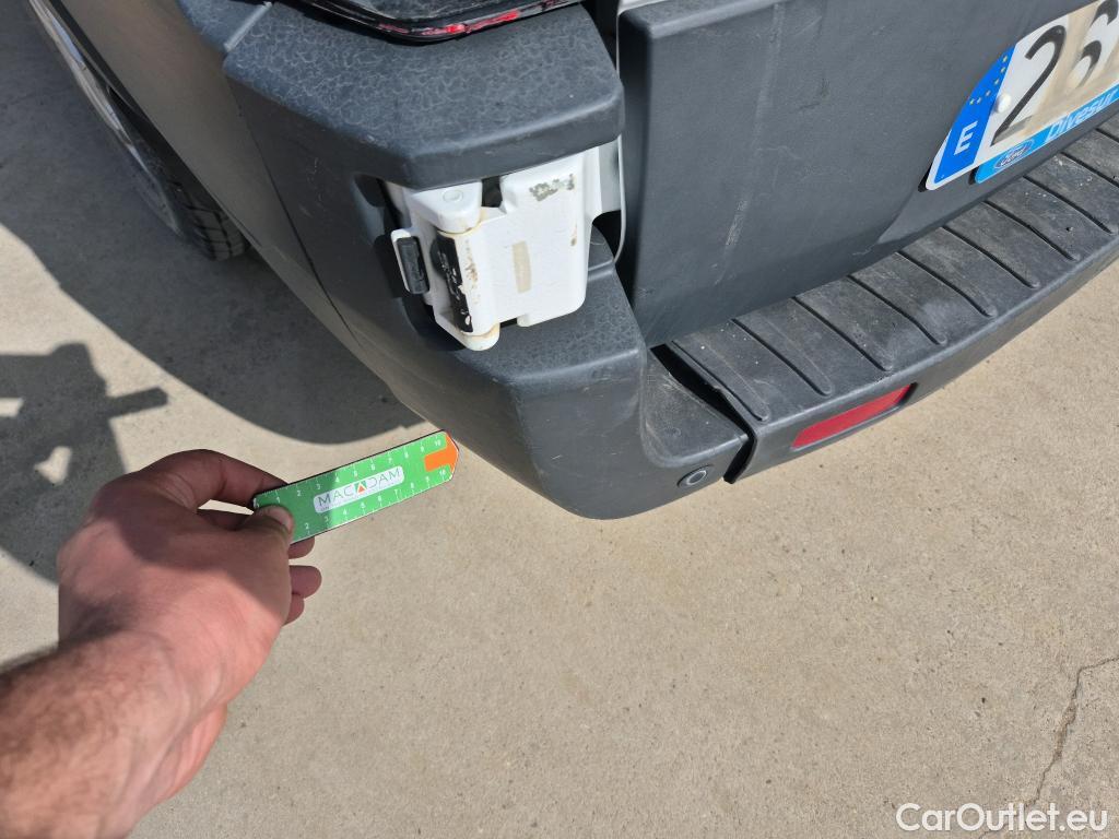  Ford  Transit FORD  / 2013 / 4P / furgón 350 96kW L3H2 Van Trend Delantera #41