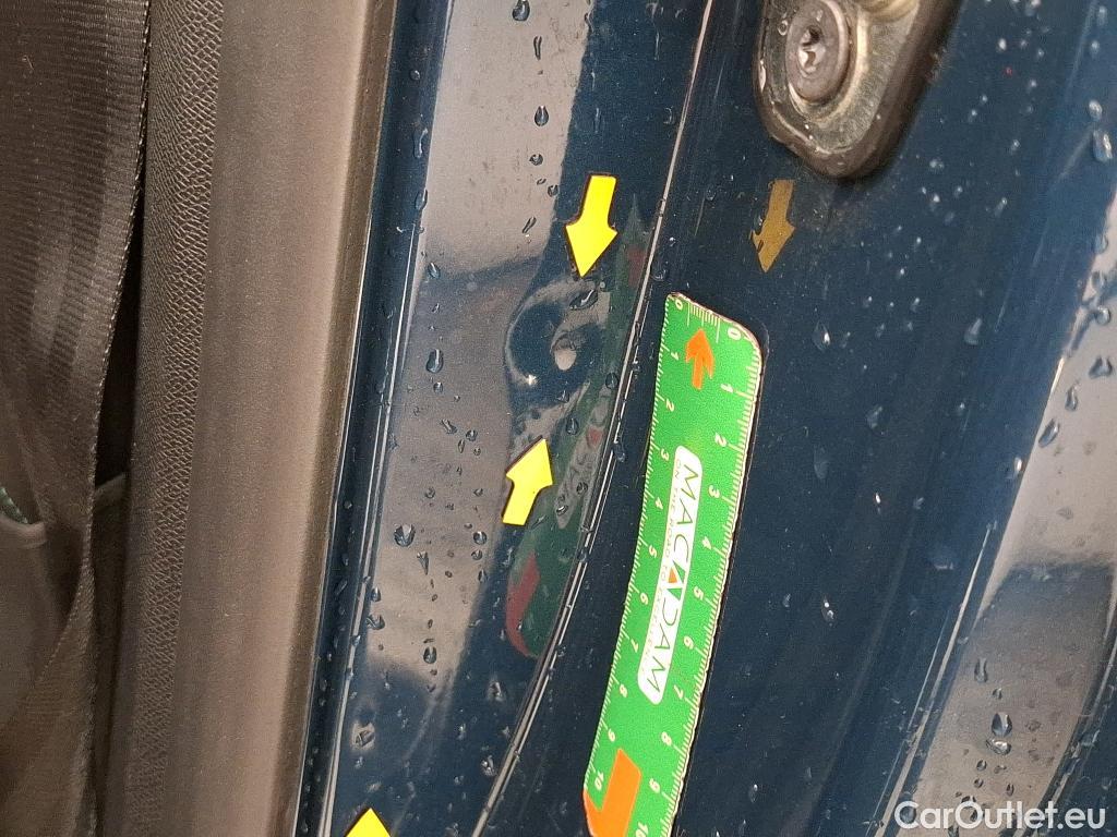  Peugeot  5008  Allure Pack 1.5 HDi 130CV BVA8 7 Sieges E6d #31