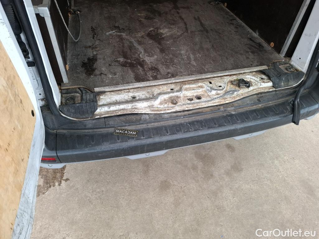  Renault  Kangoo RENAULT  / 2021 / 4P / Fourgonnette Extra - Blue dCi95 Sésame Ouvre Toi #47