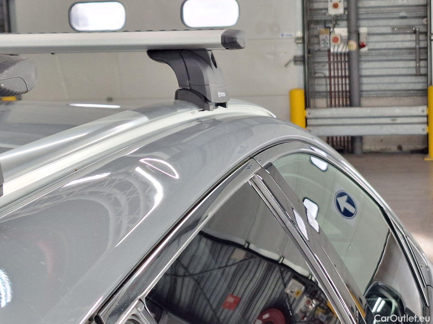  Toyota  Corolla Toyota,  TS '19, Toyota  Touring Sports 1.8 Hybrid Premium e #35