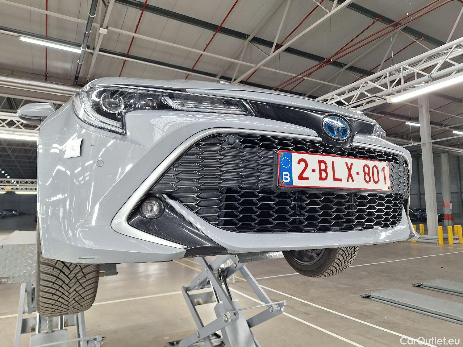  Toyota  Corolla Toyota,  TS '19, Toyota  Touring Sports 1.8 Hybrid Premium e #22