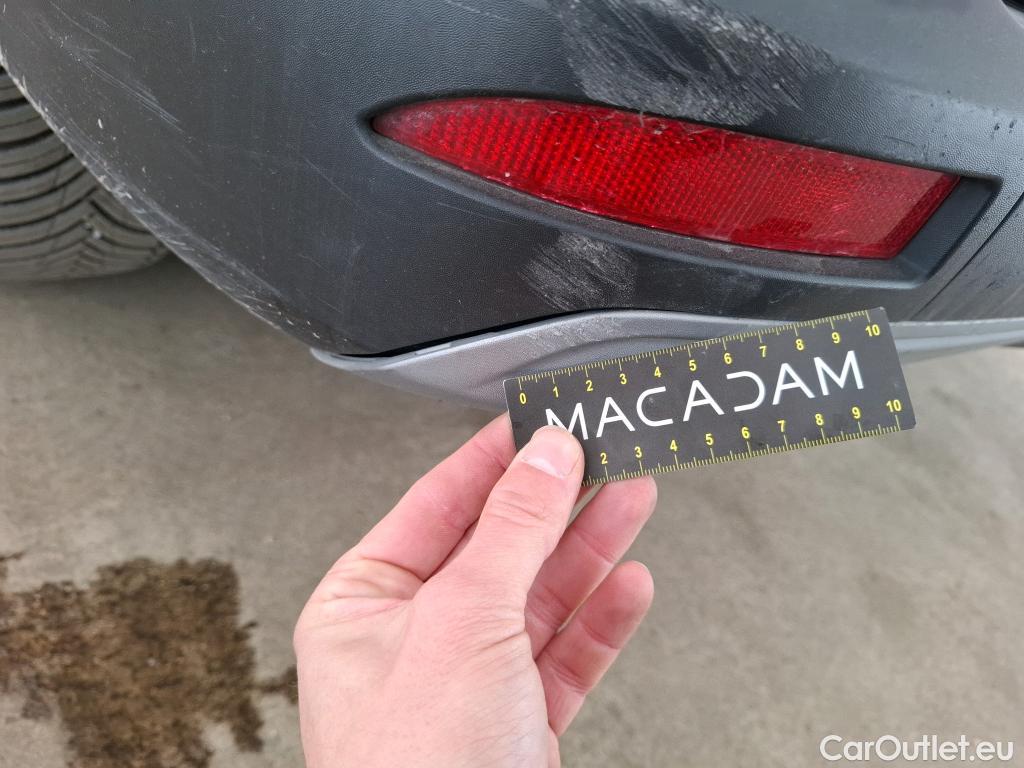  Renault  Kangoo RENAULT  / 2021 / 4P / Fourgonnette Extra - Blue dCi95 Sésame Ouvre Toi #123