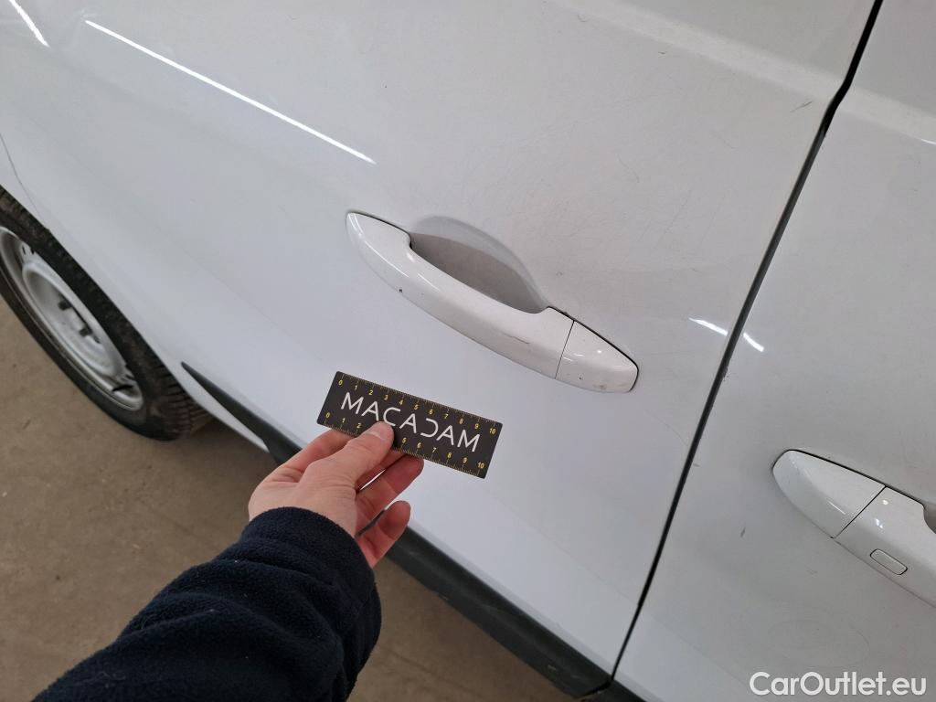  Renault  Kangoo RENAULT  / 2021 / 4P / Fourgonnette Extra - Blue dCi95 Sésame Ouvre Toi #126