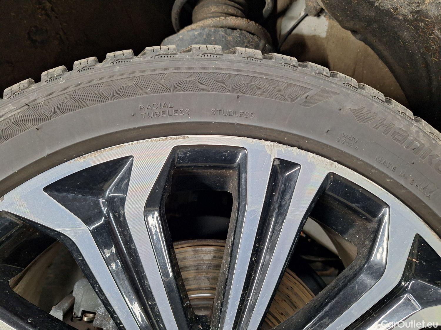  Toyota  Corolla Toyota,  TS '19, Toyota  Touring Sports 1.8 Hybrid Premium e #21