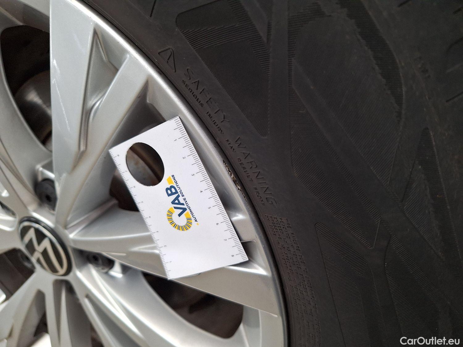  Volkswagen  Tiguan VW,  FL'20, Volkswagen  1.5 TSI 110kW Life 5d #2