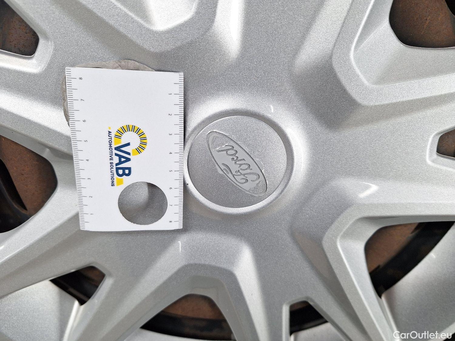  Ford  Fiesta Ford,  '17, Ford  1.1i 52kW Business Class 5d #9