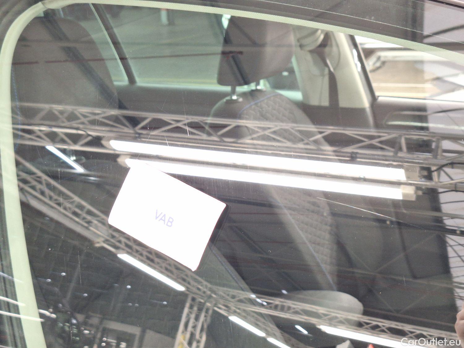  Volkswagen  Golf  VW, VII Var.FL'16, Volkswagen Variant 1.6 TDi SCR 85kW Join 5d #4