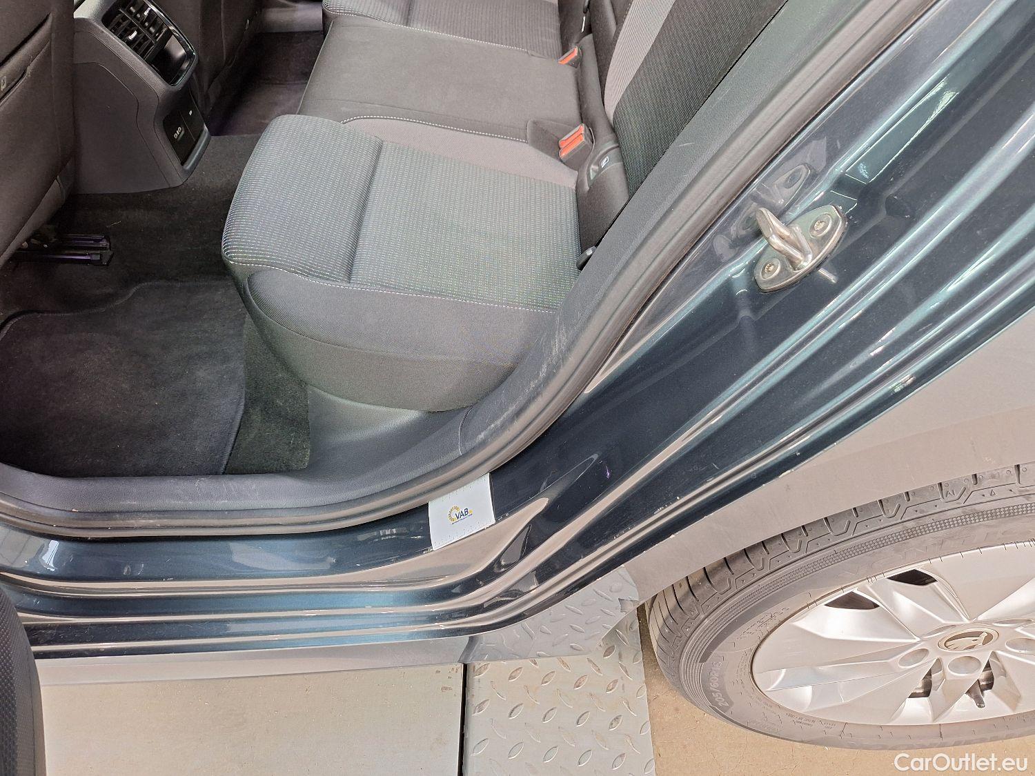  Skoda  Octavia Skoda,  Combi '20, Skoda  Combi 2.0 CRTDI 85kW Clever 5d #18