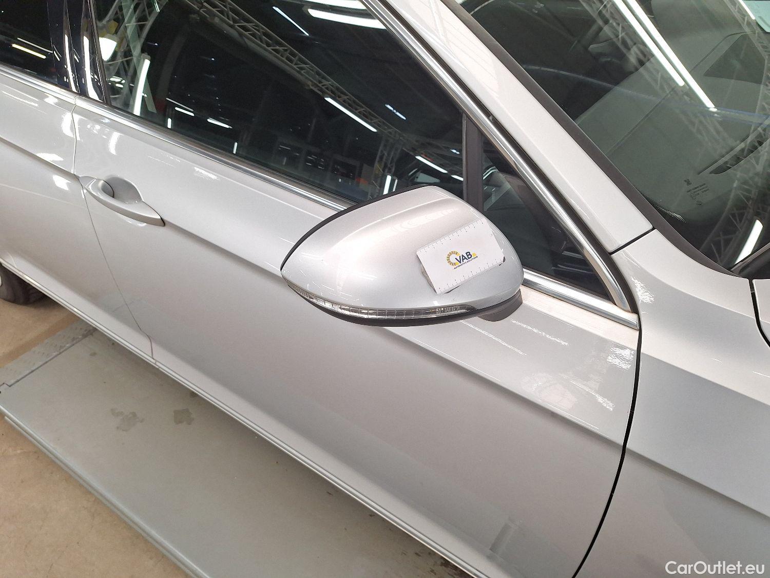  Volkswagen  Passat VW,  Variant FL'19, Volkswagen  Variant 2.0 TDI 90kW DSG Style B #1