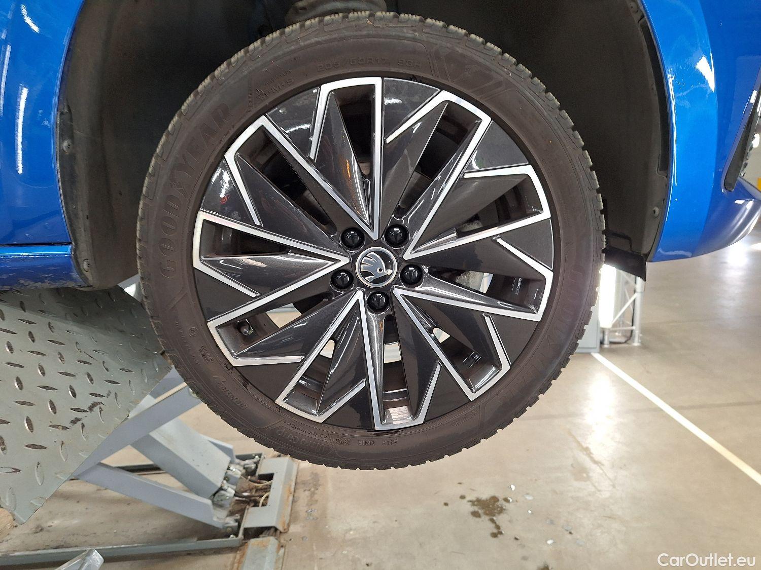  Skoda  Scala Skoda,  '19, Skoda  1.0 TSI 85kW Style 5d #9