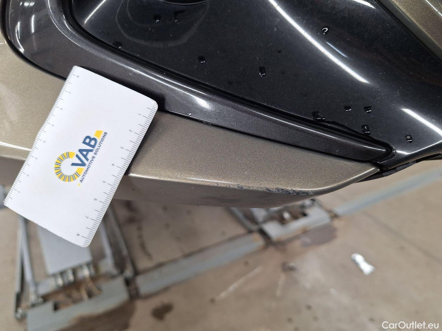  Toyota  Corolla Toyota,  TS '19, Toyota  Touring Sports 1.8 Hybrid Style e-C #6