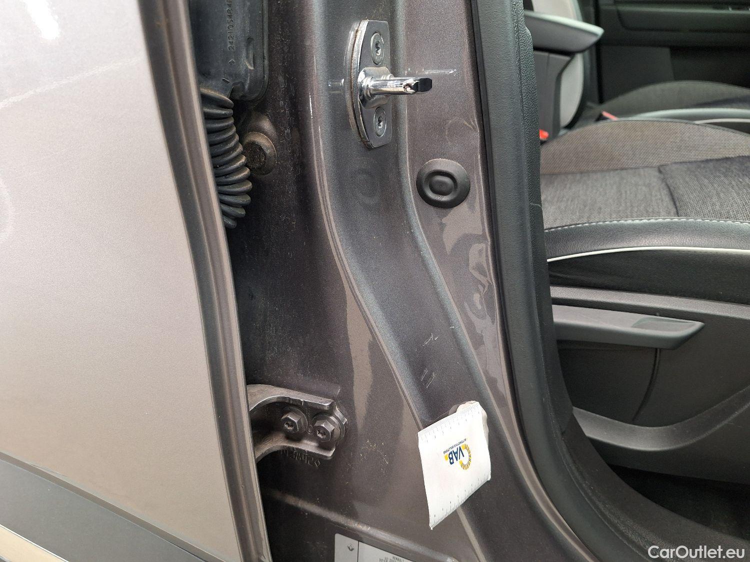  Renault  Captur Renault,  '19, Renault  TCe 130 GPF Intens 5d #53