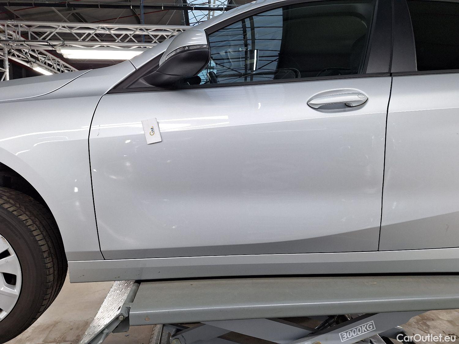  Bmw  Serie 1 BMW, 1-serie '19, BMW 1 Reeks Hatch 116dA (85 kW) 5d #26