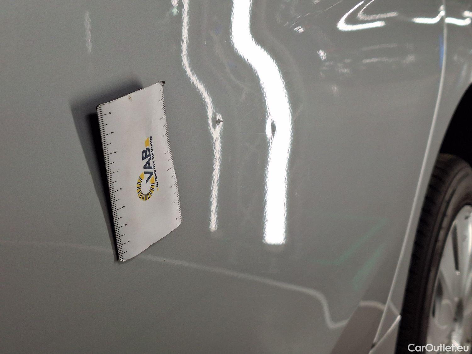  Bmw  Serie 1 BMW, 1-serie '19, BMW 1 Reeks Hatch 116dA (85 kW) 5d #25