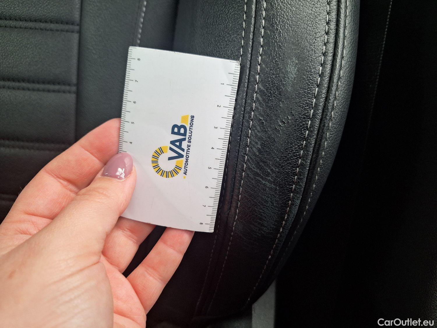  Bmw  Serie 3 BMW, 3-serie To. '18 PHEV, BMW 3 Reeks Touring 330e (215 kW) 5d #38