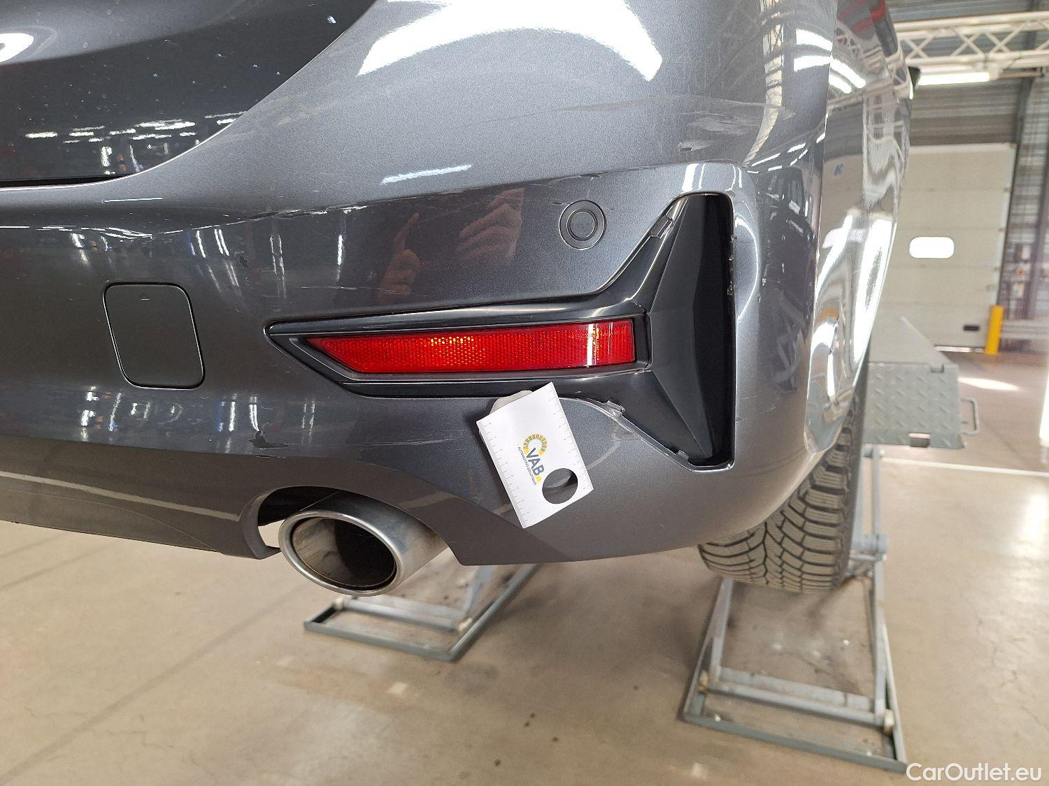  Bmw  Serie 3 BMW, 3-serie Touring '18, BMW 3 Reeks Touring 318dA (100 kW) 5d #28