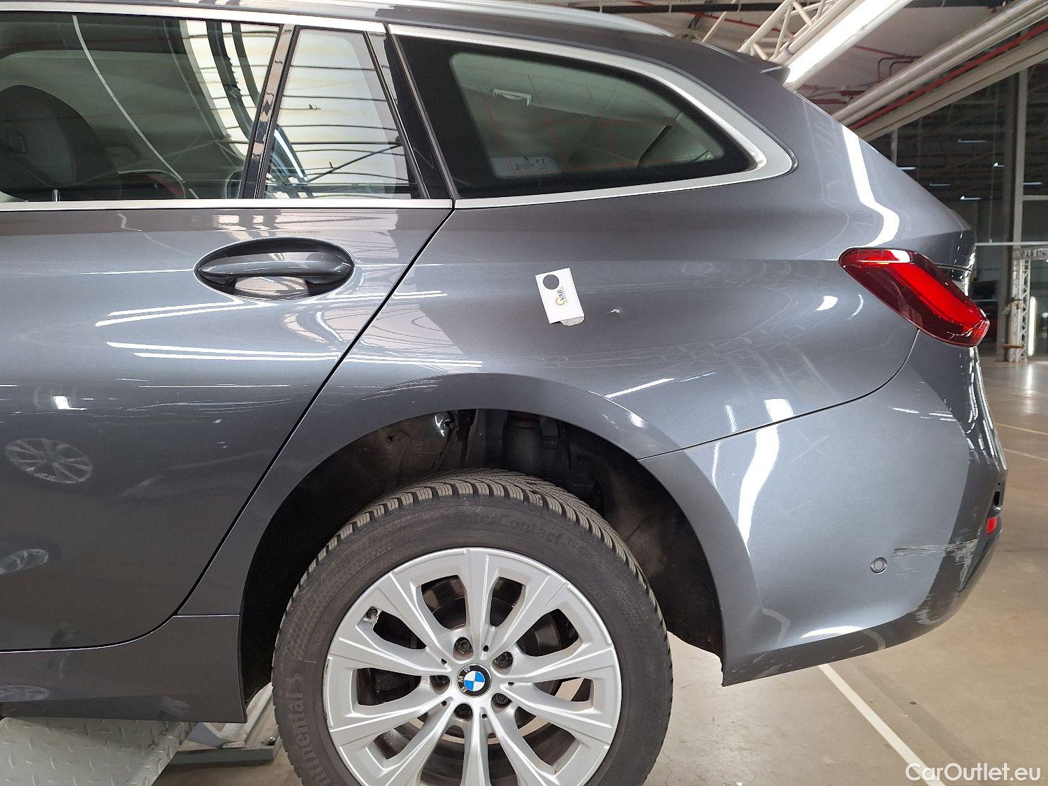  Bmw  Serie 3 BMW, 3-serie Touring '18, BMW 3 Reeks Touring 318dA (100 kW) 5d #35