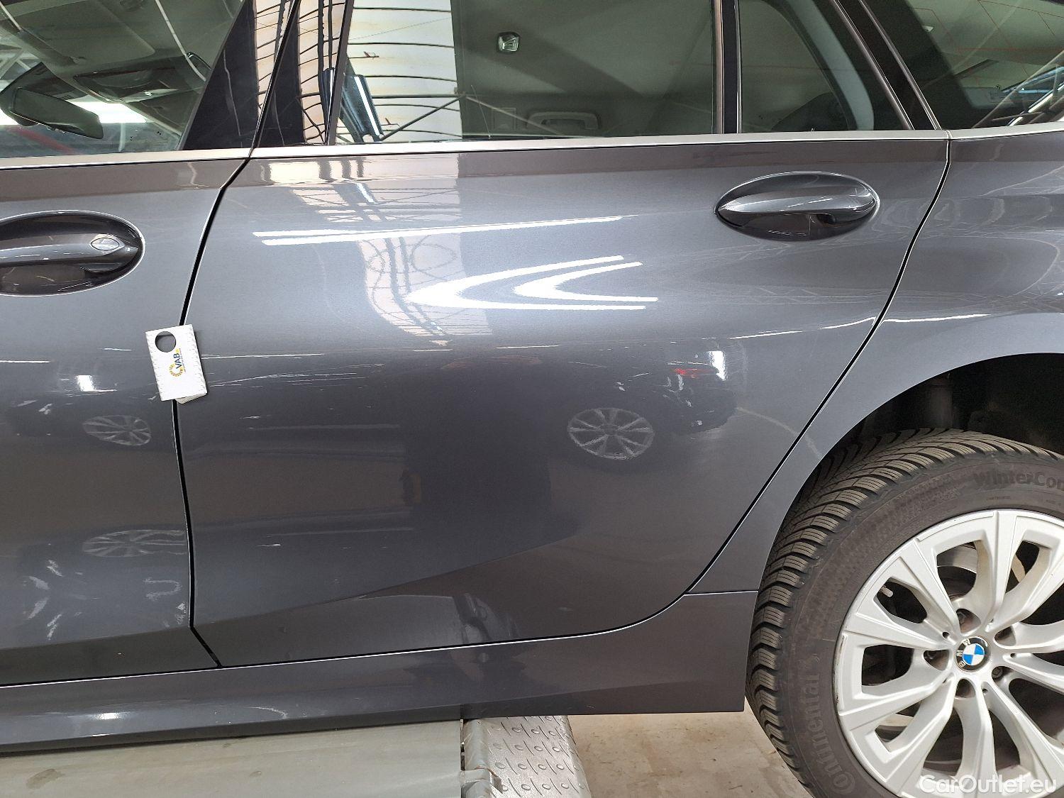  Bmw  Serie 3 BMW, 3-serie Touring '18, BMW 3 Reeks Touring 318dA (100 kW) 5d #31