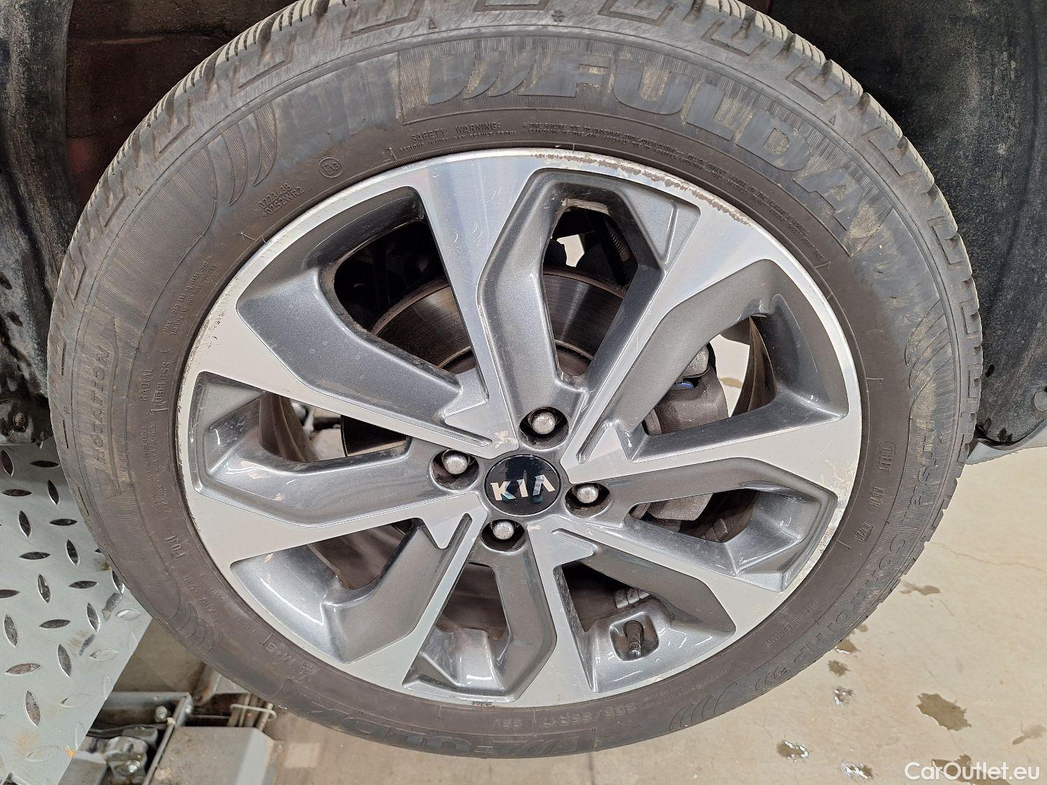  KIA  STONIC Kia,  '17, KIA  1.6 CRDi Fusion ISG 5d #1