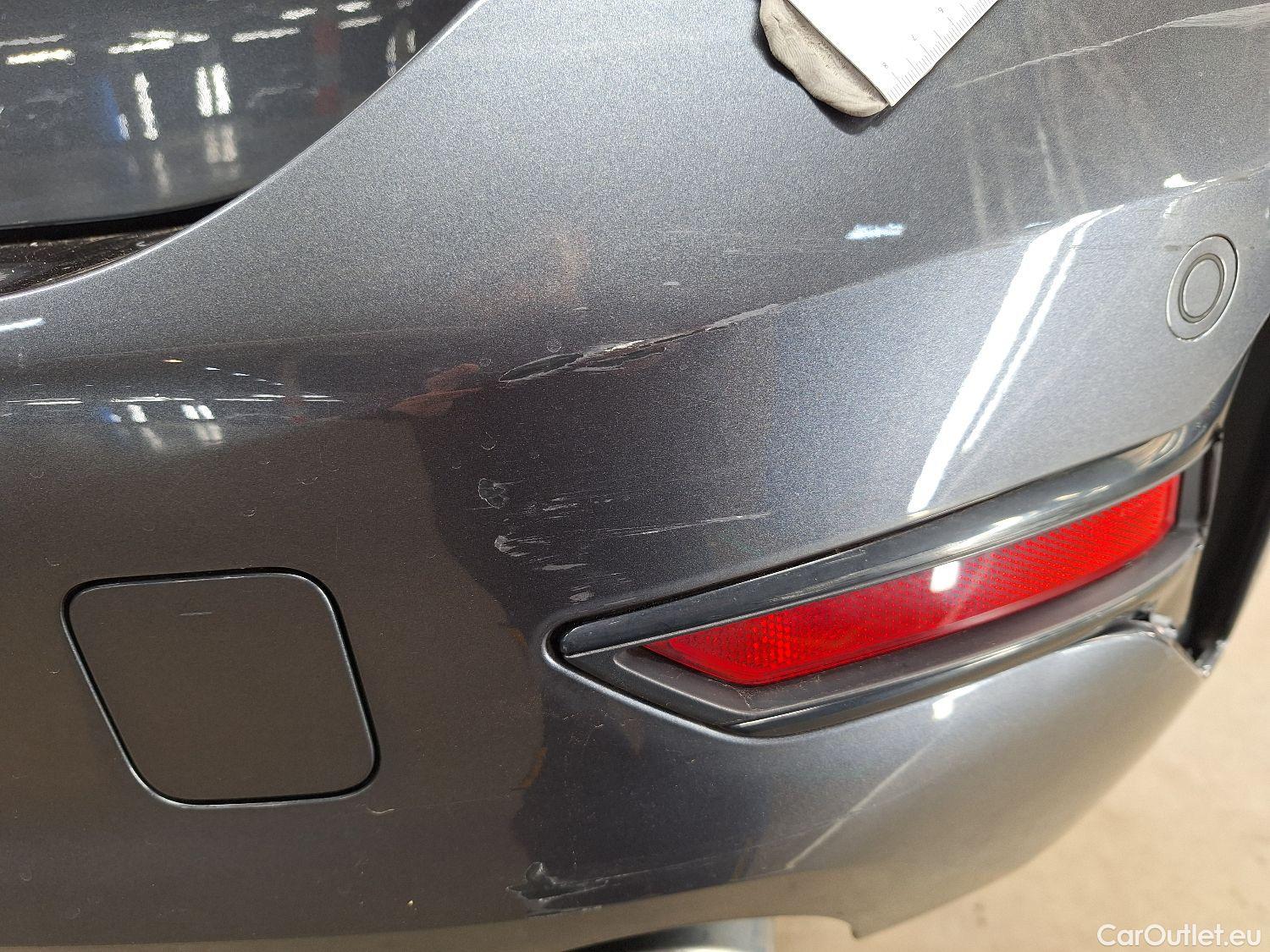  Bmw  Serie 3 BMW, 3-serie Touring '18, BMW 3 Reeks Touring 318dA (100 kW) 5d #39