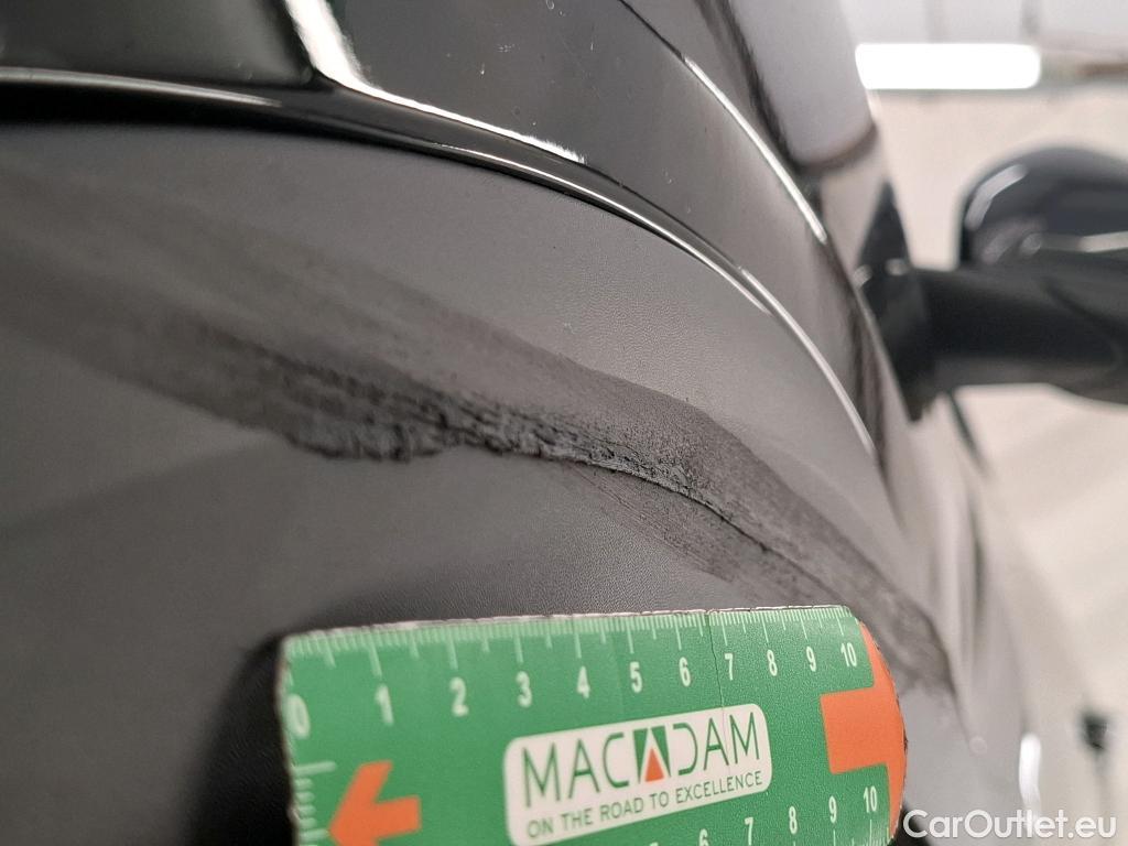  Citroen  C4 CITROEN  X / 2022 / 4P / Berline PureTech 130 S&S EAT8 Feel Pack #31