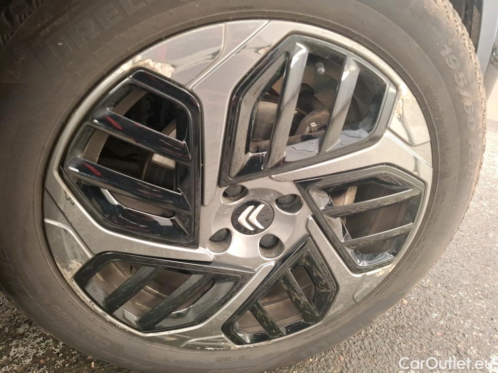  Citroen  C4 CITROEN  X / 2022 / 4P / Berline PureTech 130 S&S EAT8 Feel Pack #24