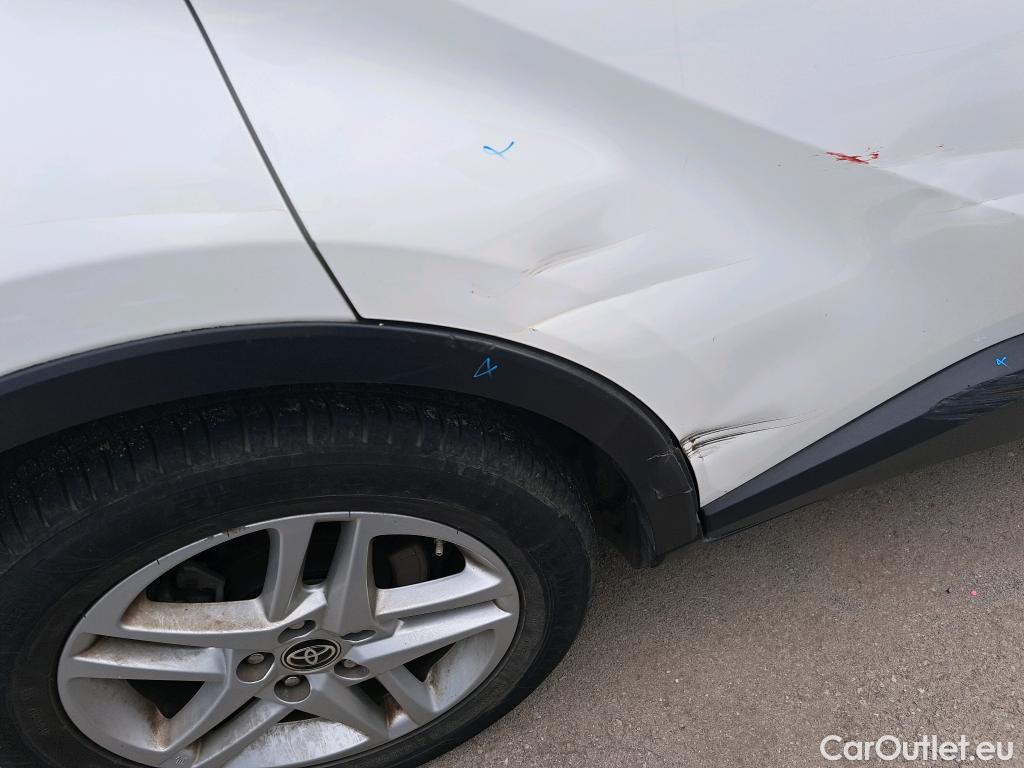  Toyota  C-HR TOYOTA  / 2019 / 5P / todoterreno 1.8 125H Active #27