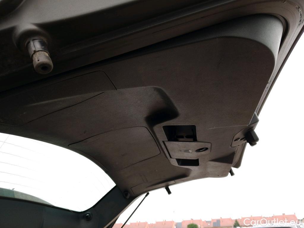  Peugeot  3008 PEUGEOT  / 2020 / 5P / todoterreno 1.5 BlueHDi 96kW (130CV) S&S Active Pack (AC3) #22