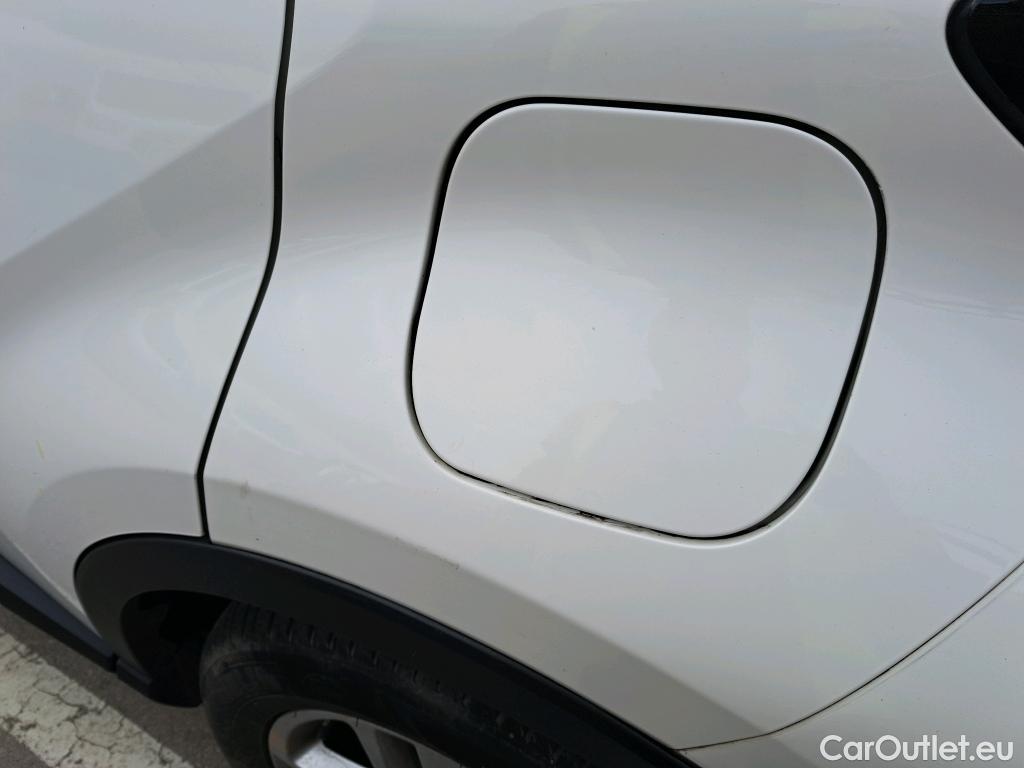  Toyota  C-HR TOYOTA  / 2019 / 5P / todoterreno 1.8 125H Active #25