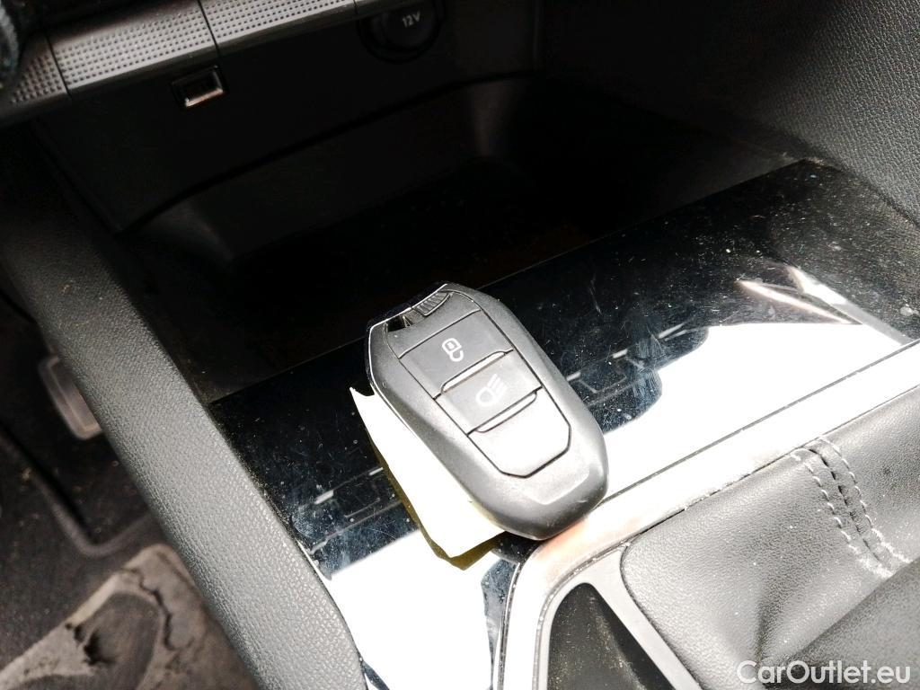  Peugeot  3008 PEUGEOT  / 2020 / 5P / todoterreno 1.5 BlueHDi 96kW (130CV) S&S Active Pack (AC3) #2