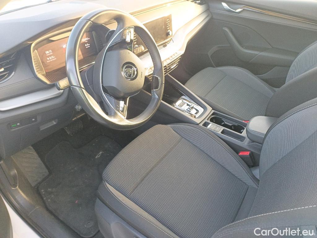  Skoda  Octavia SKODA  / 2020 / 5P / familiar Combi 2.0 TDI 85kW(115CV) DSG Ambition #22