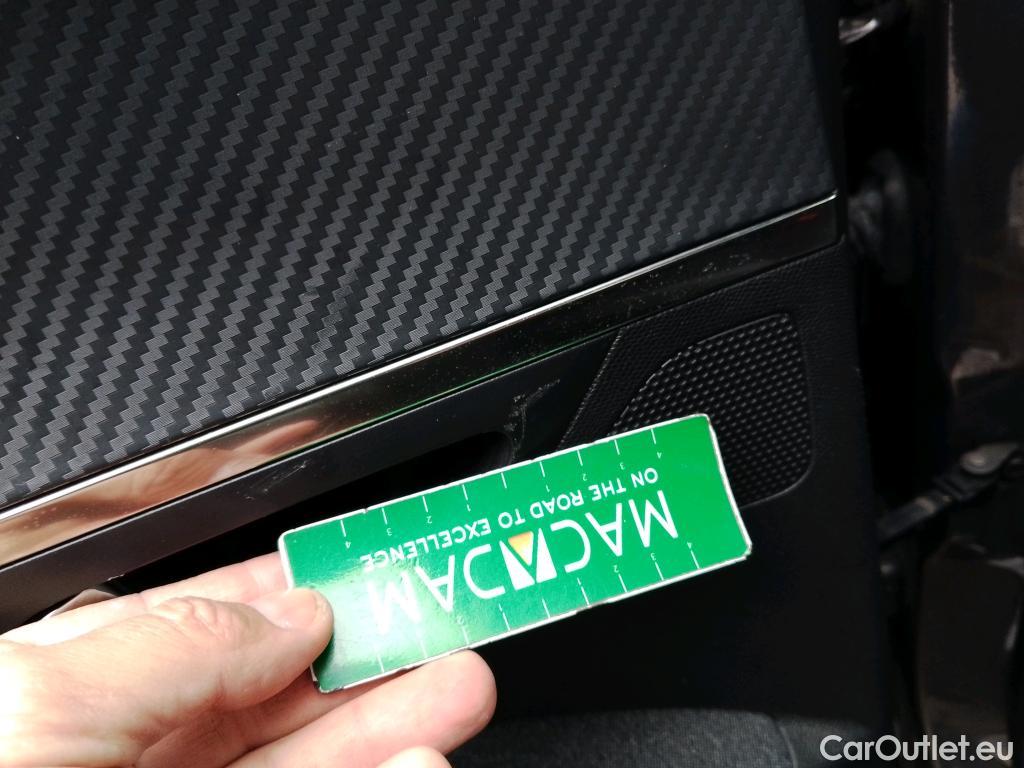  Peugeot  3008 PEUGEOT  / 2020 / 5P / todoterreno 1.5 BlueHDi 96kW (130CV) S&S Active Pack (AC3) #21