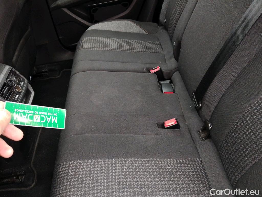  Peugeot  3008 PEUGEOT  / 2020 / 5P / todoterreno 1.5 BlueHDi 96kW (130CV) S&S Active Pack (AC3) #18