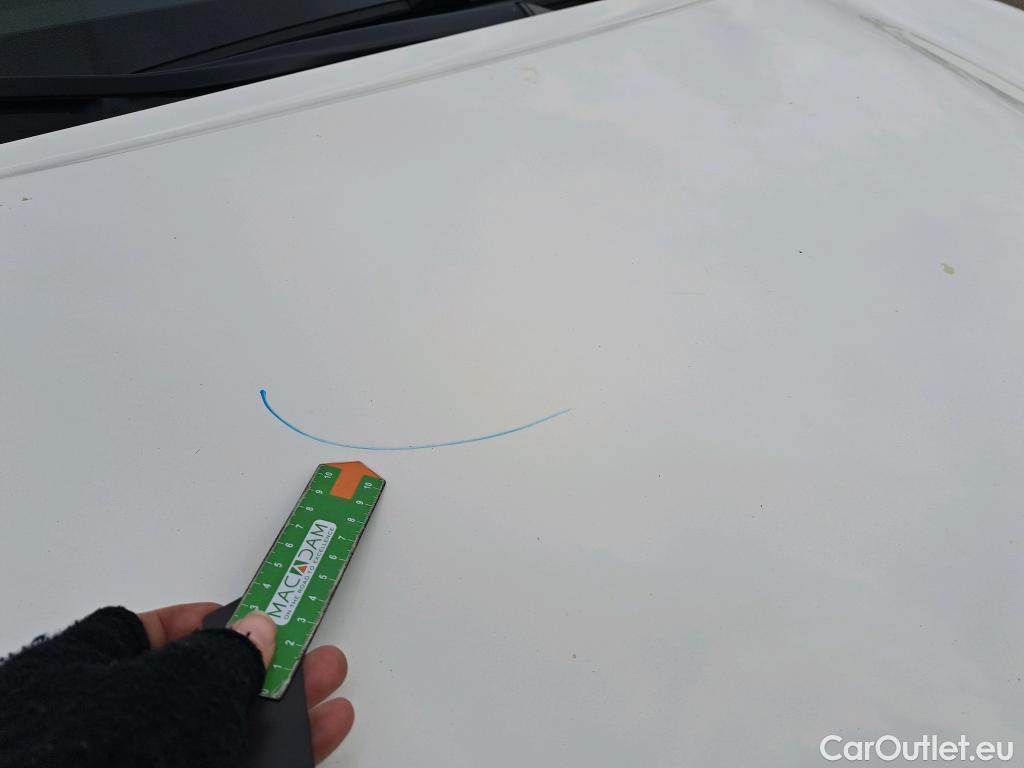  Toyota  C-HR TOYOTA  / 2019 / 5P / todoterreno 1.8 125H Active #13