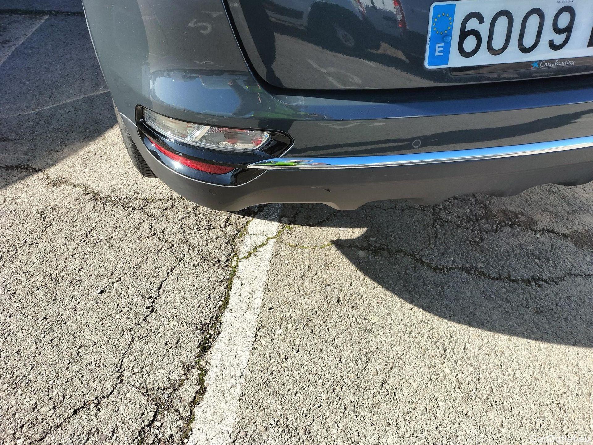  KIA  Sportage KIA  1.6MHEV Drive 100kW(136CV) 4x2(Crist Tintados) #33