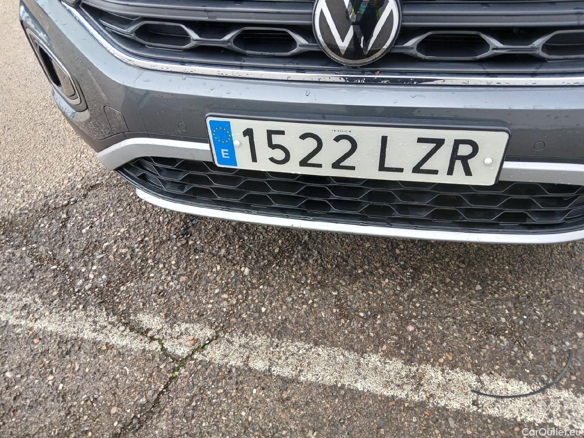  Volkswagen  T-ROC VOLKSWAGEN  / 2021 / 5P / todoterreno Life 2.0 TDI 110kW (150CV) DSG #6