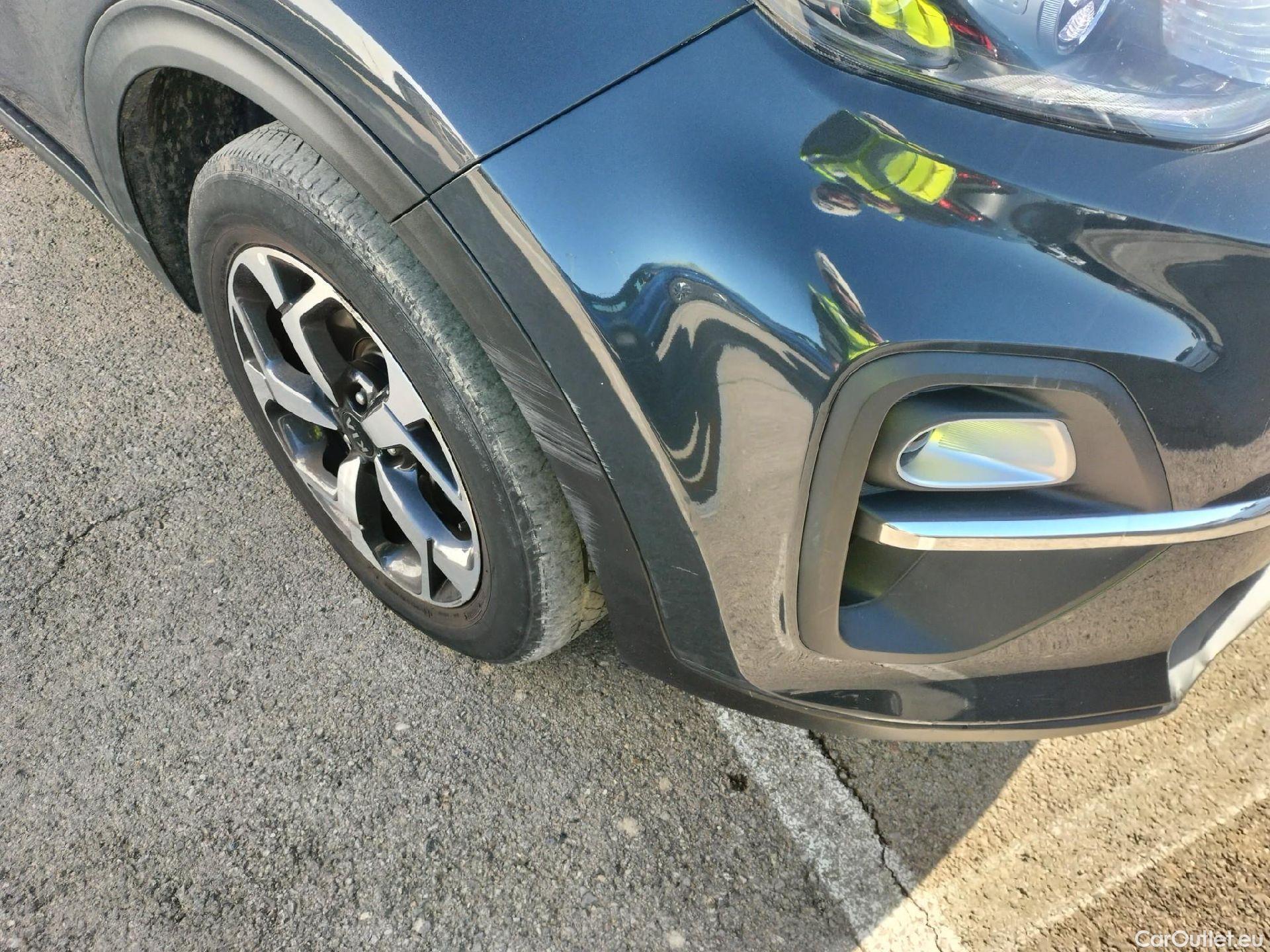  KIA  Sportage KIA  1.6MHEV Drive 100kW(136CV) 4x2(Crist Tintados) #3