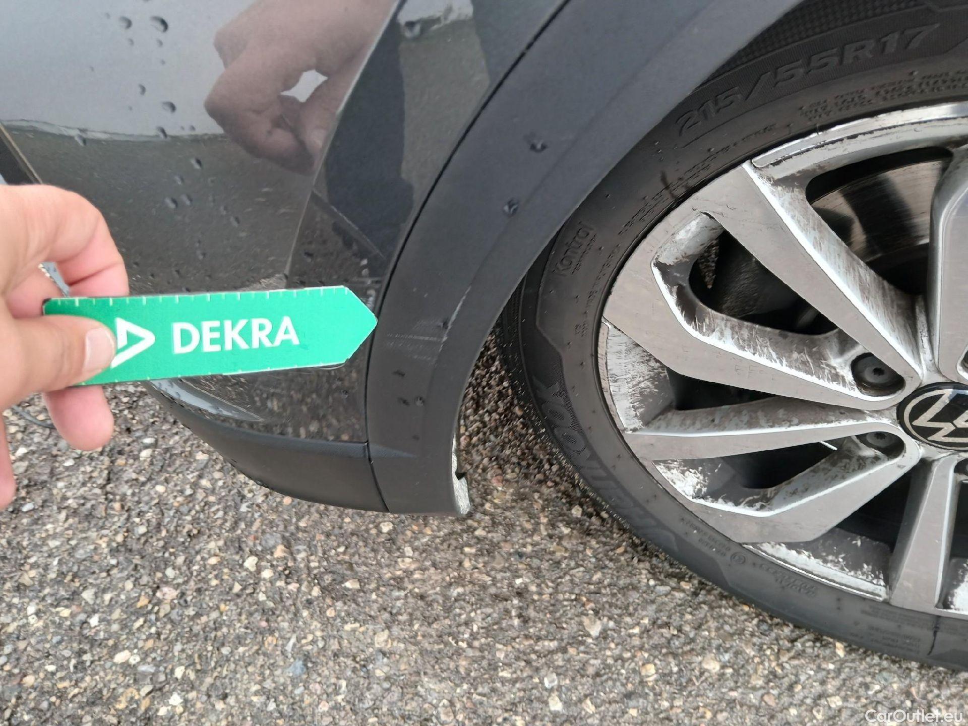  Volkswagen  T-ROC VOLKSWAGEN  / 2021 / 5P / todoterreno Life 2.0 TDI 110kW (150CV) DSG #12