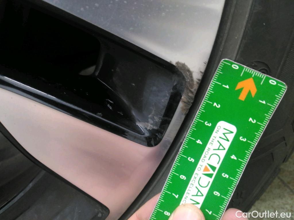  Opel   Grandland X OPEL Grandland / 2021 / 5P / SUV 1.5 DIESEL 130 ULTIMATE AUTO #28