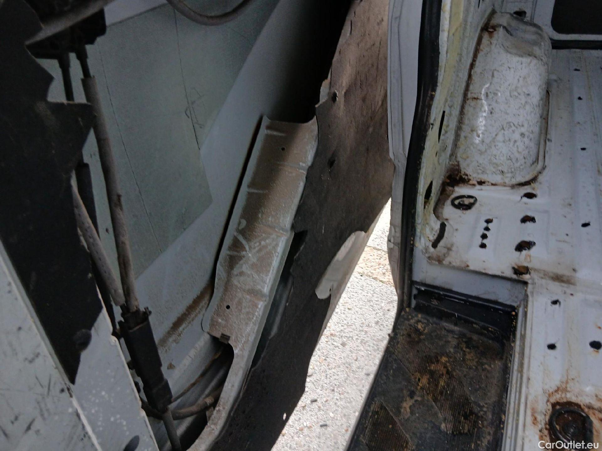  Mercedes  Sprinter MERCEDES-BENZ  / 2018 / 4P / furgón 314 CDI MEDIO 3.5T T. ALTO #16