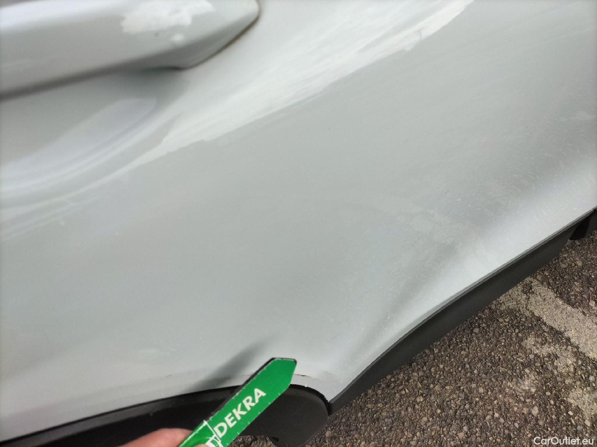  KIA  XCeed KIA  / 2022 / 5P / todoterreno 1.0 T-GDi Drive 88kW (120CV) #37