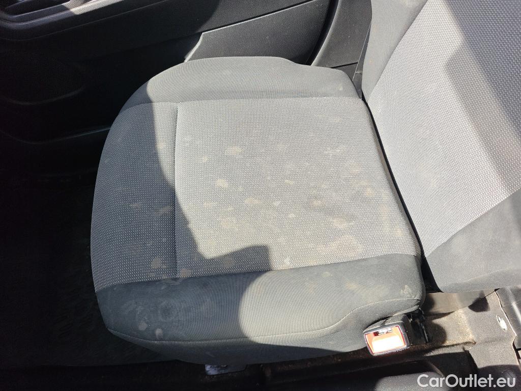  Opel  Combo OPEL  / 2018 / 3P / furgón derivado de turismo 1.6 TD 55kW (75CV) Express L H1 650kg #49